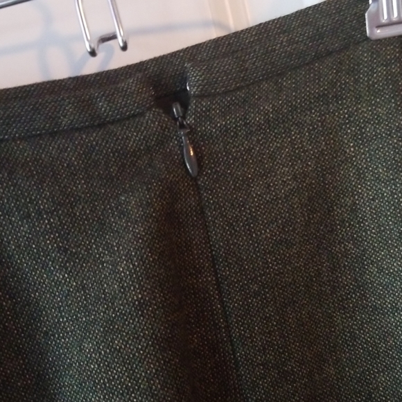 LOFT green wool straight skirt - Picture 4 of 7